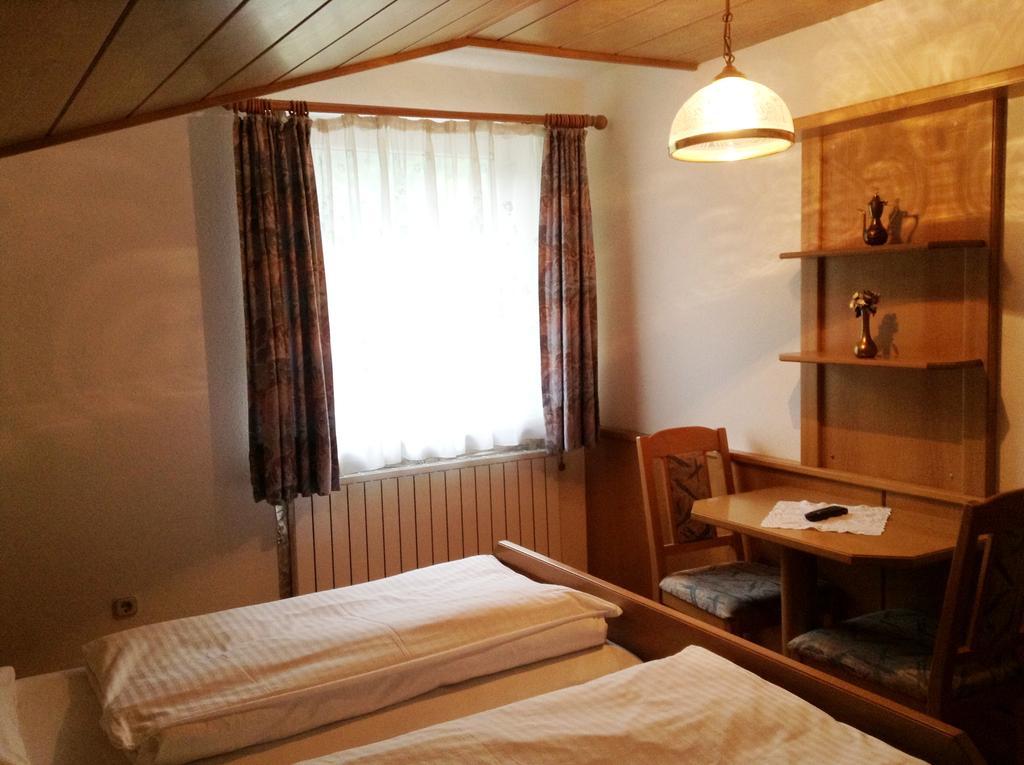 Gasthof Kaiserin Elisabeth Hotel Steyrling Quarto foto